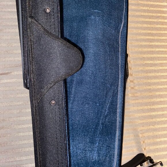 ELECTRIC VIOLYN CECELIO NEW IN CASE AND BOX BLACK EBONY PLEASE VIEW ALL PHOTOS - Picture 9 of 16